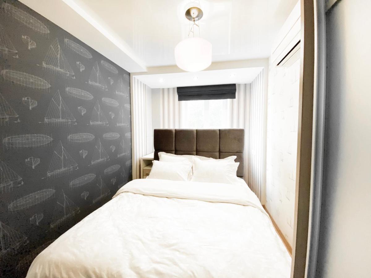 2-Bedroom Apartment Most City Area, Ekaterynoslav Square นิปโปร ภายนอก รูปภาพ